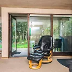 Tranquil Retreat In Bolilmark-by Traum 펜션 *